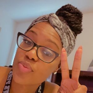 Meet your Posher, Krystal